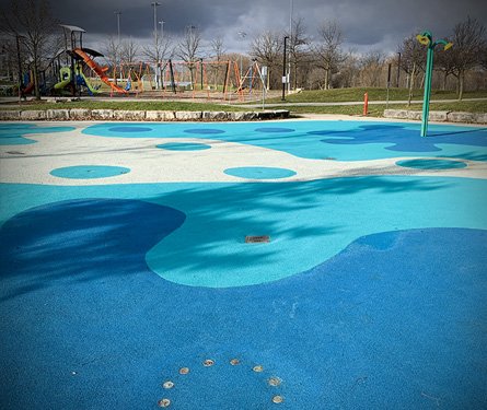 splash pad at gellert community park